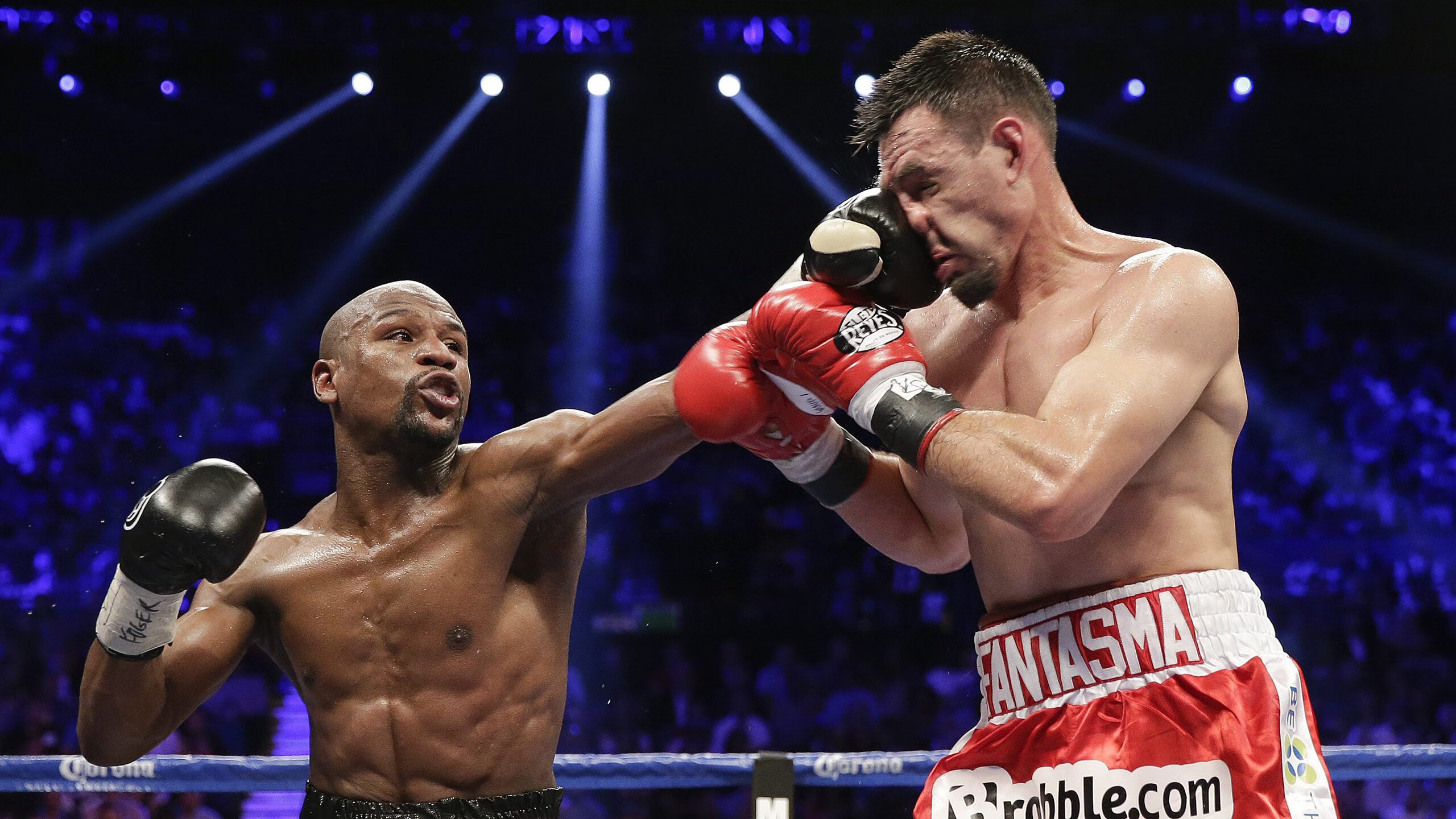 _未来篮球场:智能交互助力训练_,智能视觉篮球场