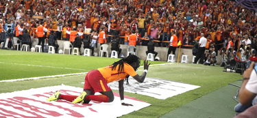 开云体育充值-男排超级联赛上演“天王山之战”